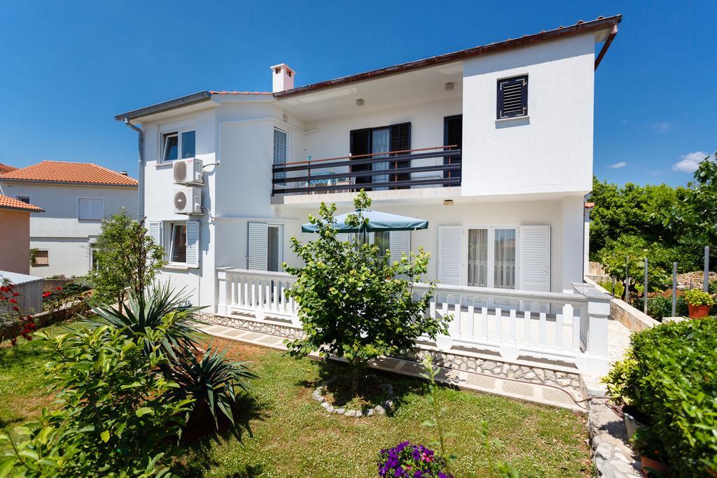 Villa Rosi คิร์ก ภายนอก รูปภาพ
